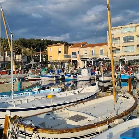 Дом отдыха Beautiful With Private Pool Ampus
